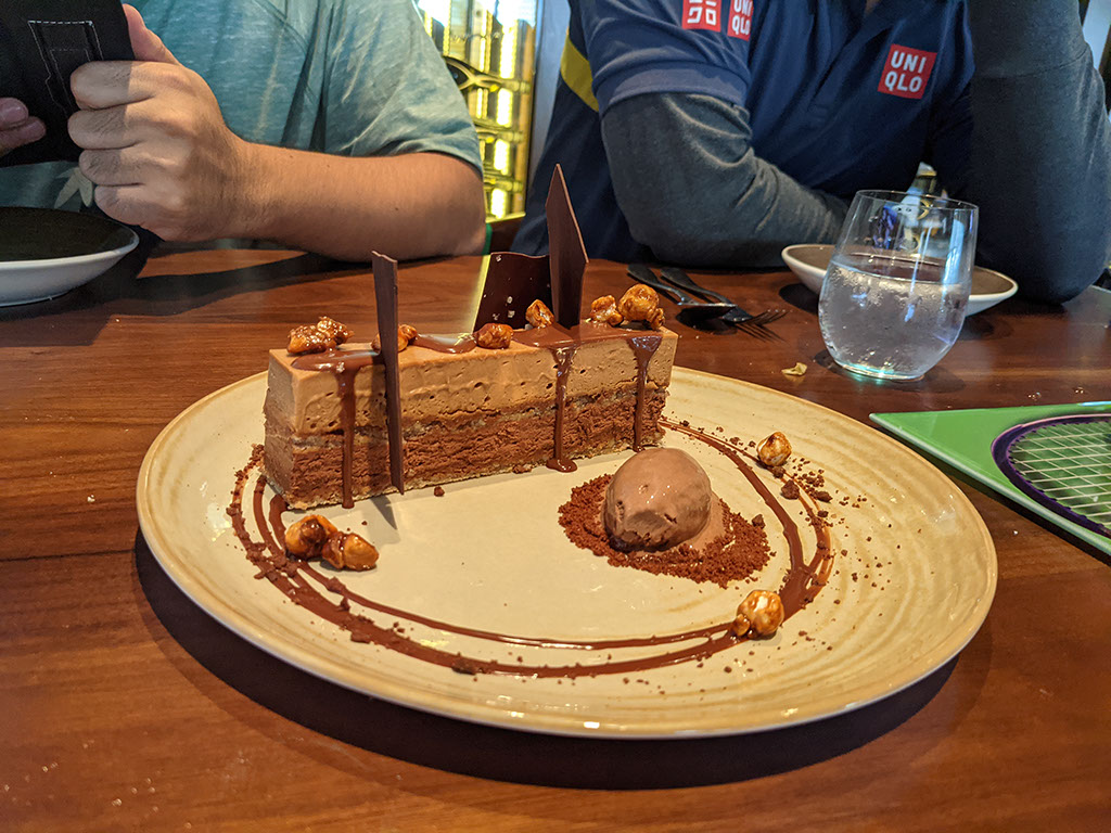 %_tempFileNamePXL_20211009_223834992%